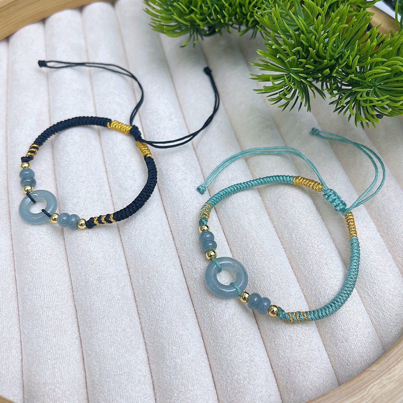 Vòng Tay Chỉ Tết Mix Phụ Kiện Charm Hippi Ngọc Lam – May Mắn, Bình An, Cá Tính